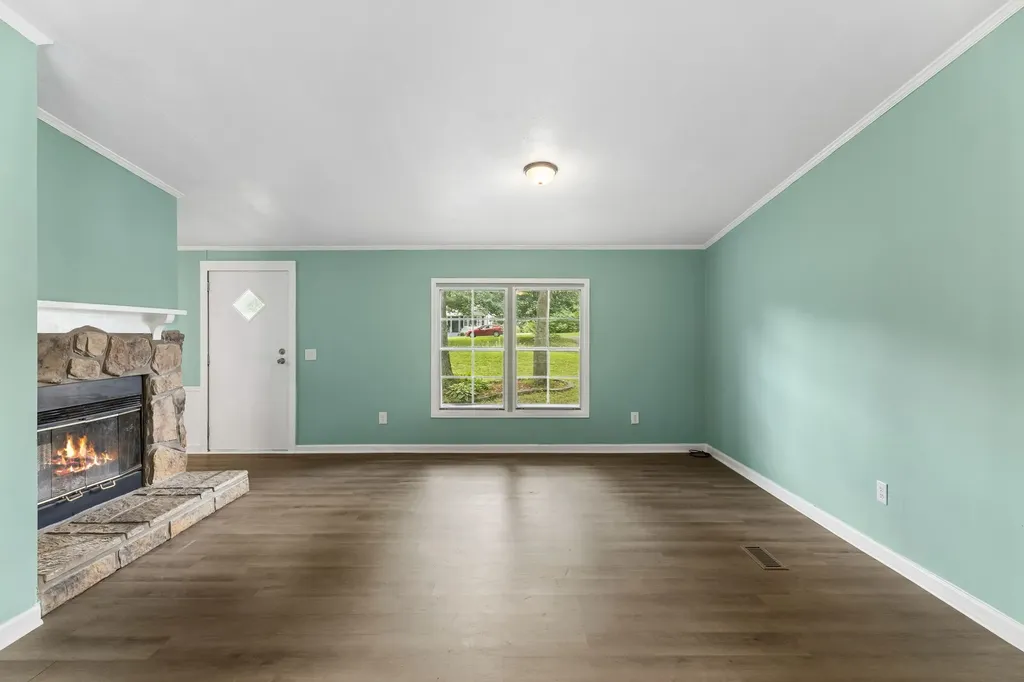 2145 Sowell Mill Pike Columbia TN 38401
