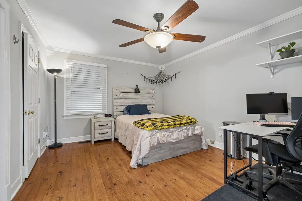 1804 Mars Street La Vergne TN 37086