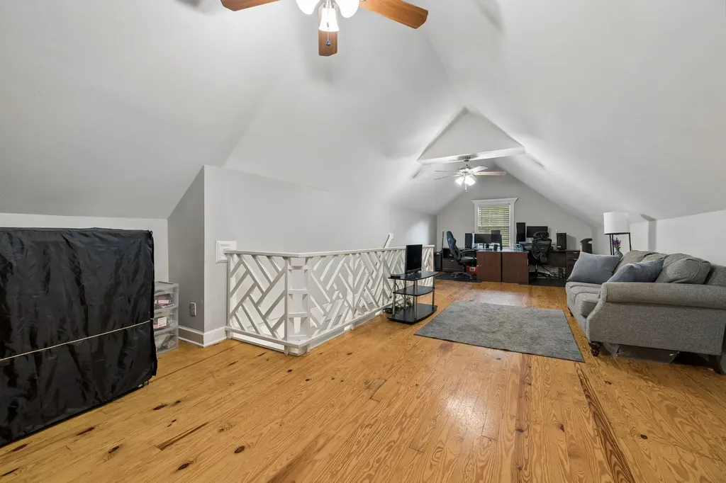 1804 Mars Street La Vergne TN 37086