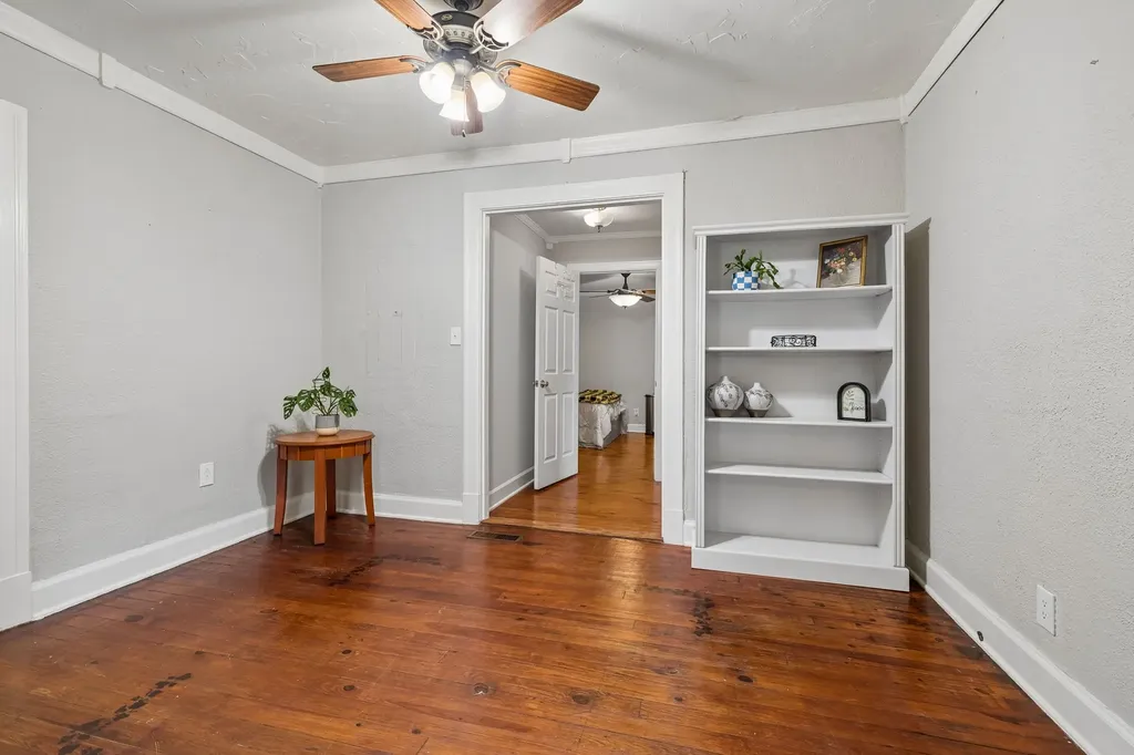 1804 Mars Street La Vergne TN 37086