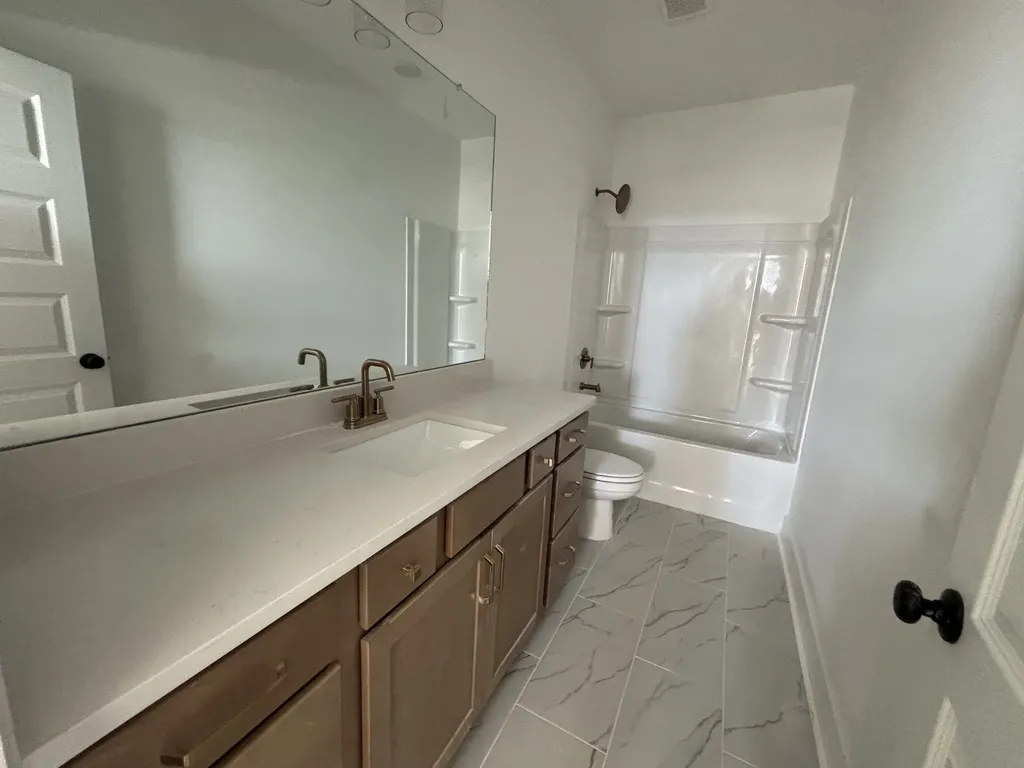 83 Russell Court Lebanon TN 37087
