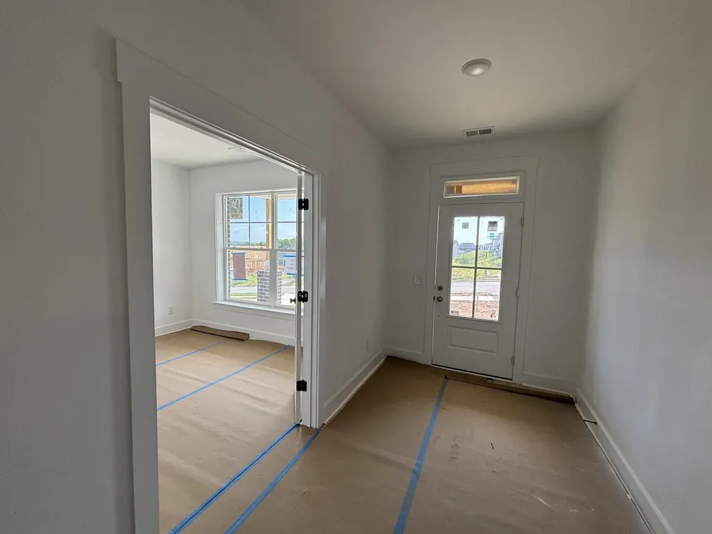 83 Russell Court Lebanon TN 37087