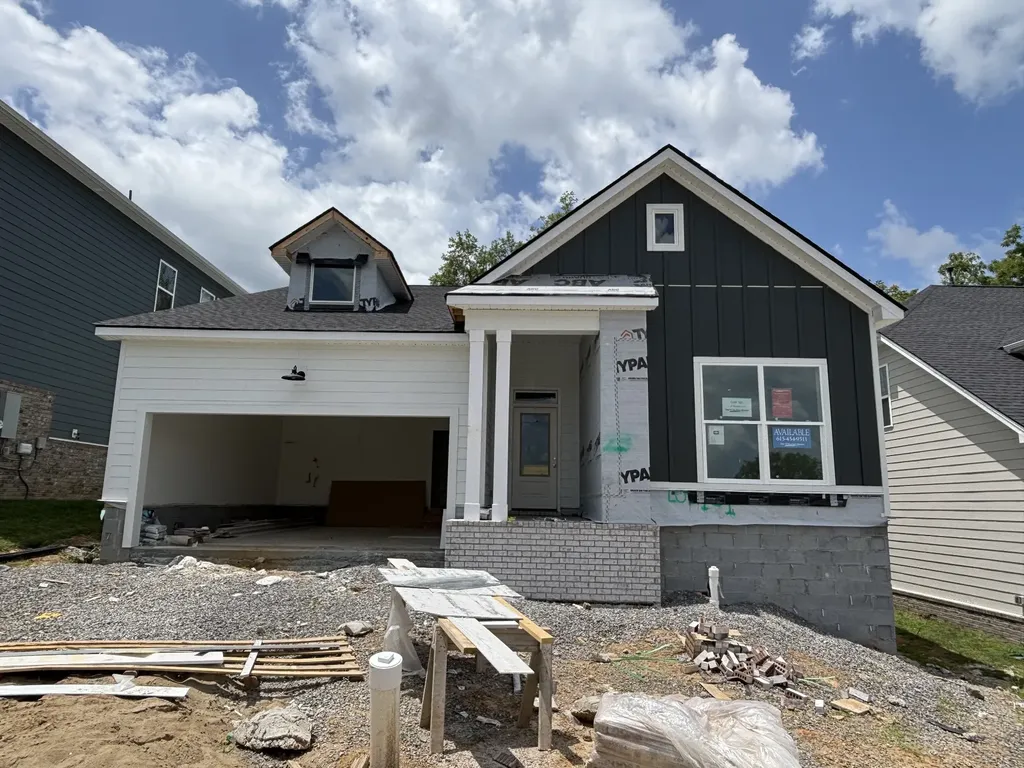87 Russell Court Lebanon TN 37087