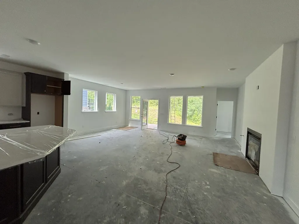 87 Russell Court Lebanon TN 37087