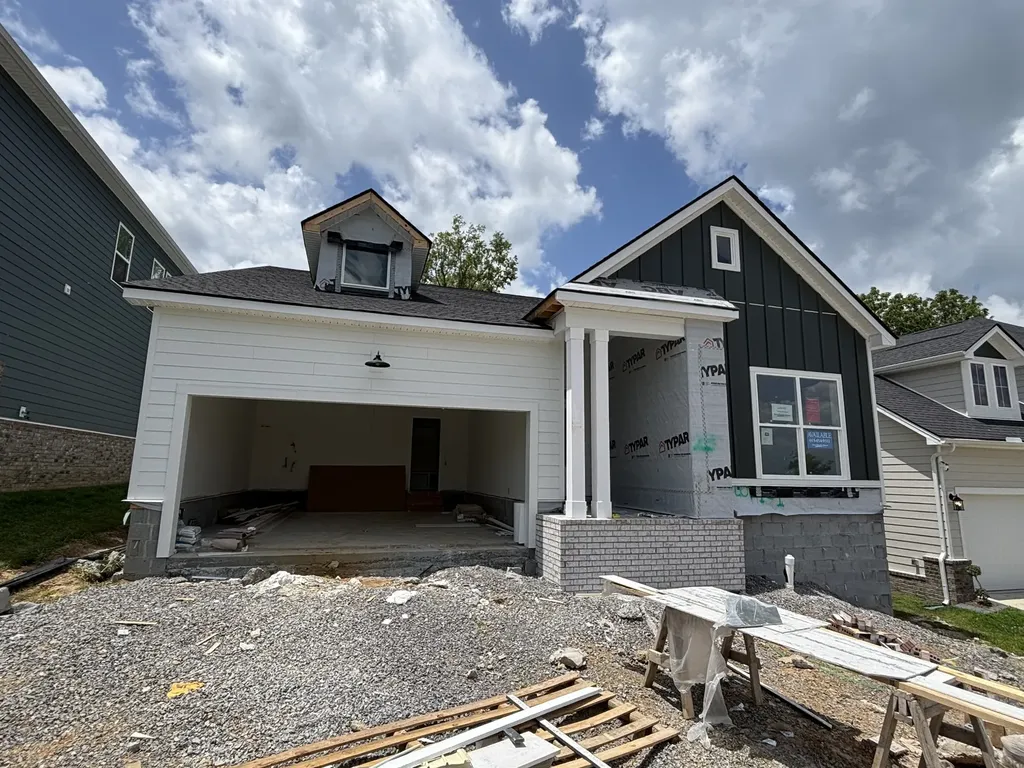 87 Russell Court Lebanon TN 37087