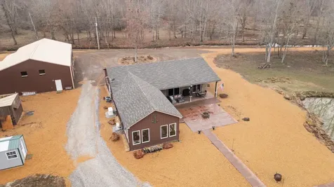 11957 Hwy 79n Buchanan TN 38222