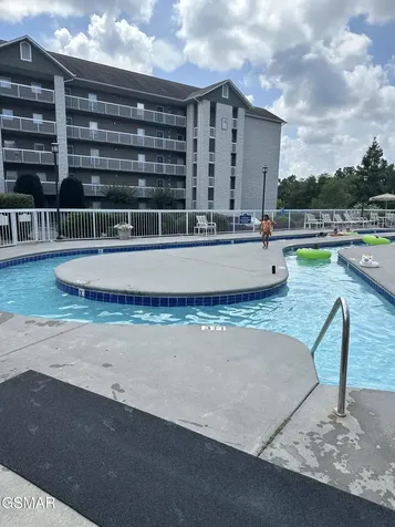 205 Ogle Drive Pigeon Forge TN 37863