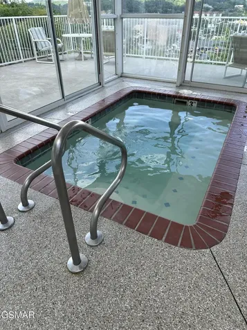 205 Ogle Drive Pigeon Forge TN 37863