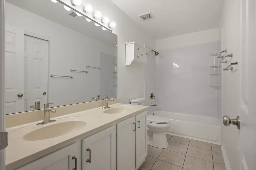 809 Holt Grove Court Nashville TN 37211