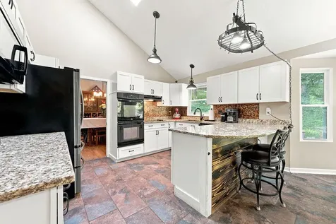 9302 Rockshire Lane Chattanooga TN 37421