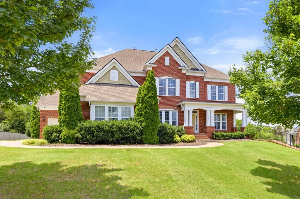 699 Thurrock Circle Brentwood TN 37027