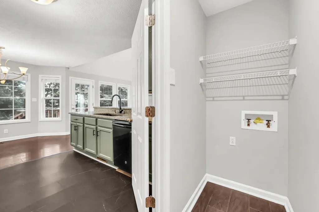 1641 Cedar Springs Circle Clarksville TN 37042