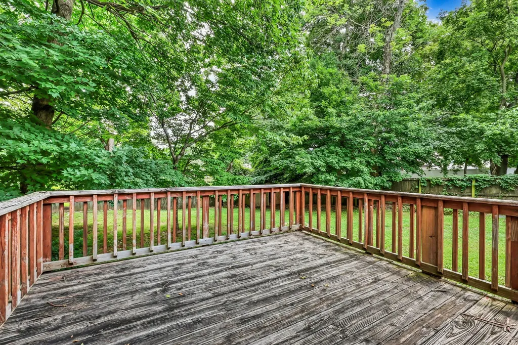 1641 Cedar Springs Circle Clarksville TN 37042