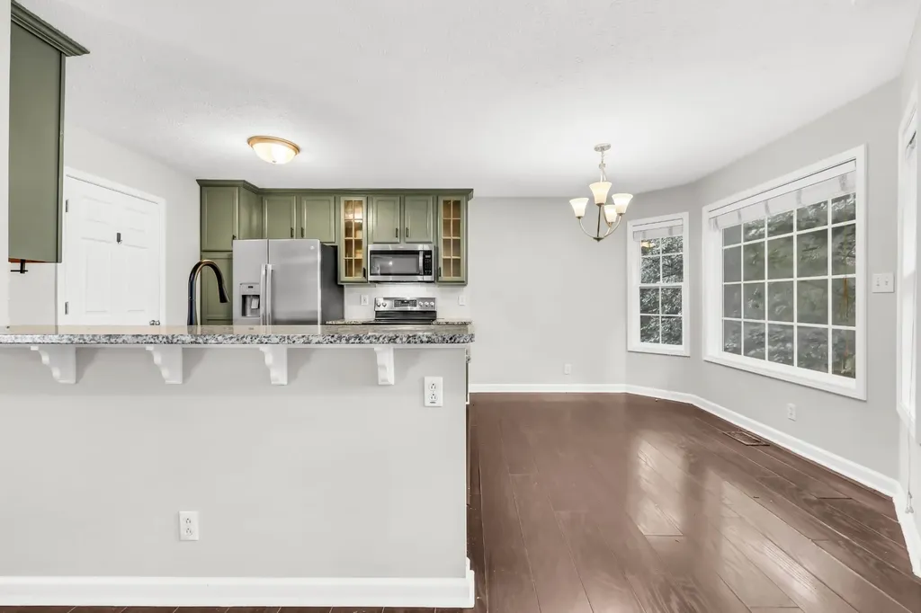 1641 Cedar Springs Circle Clarksville TN 37042