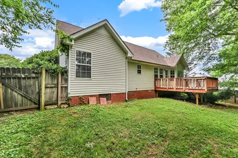 1641 Cedar Springs Circle Clarksville TN 37042