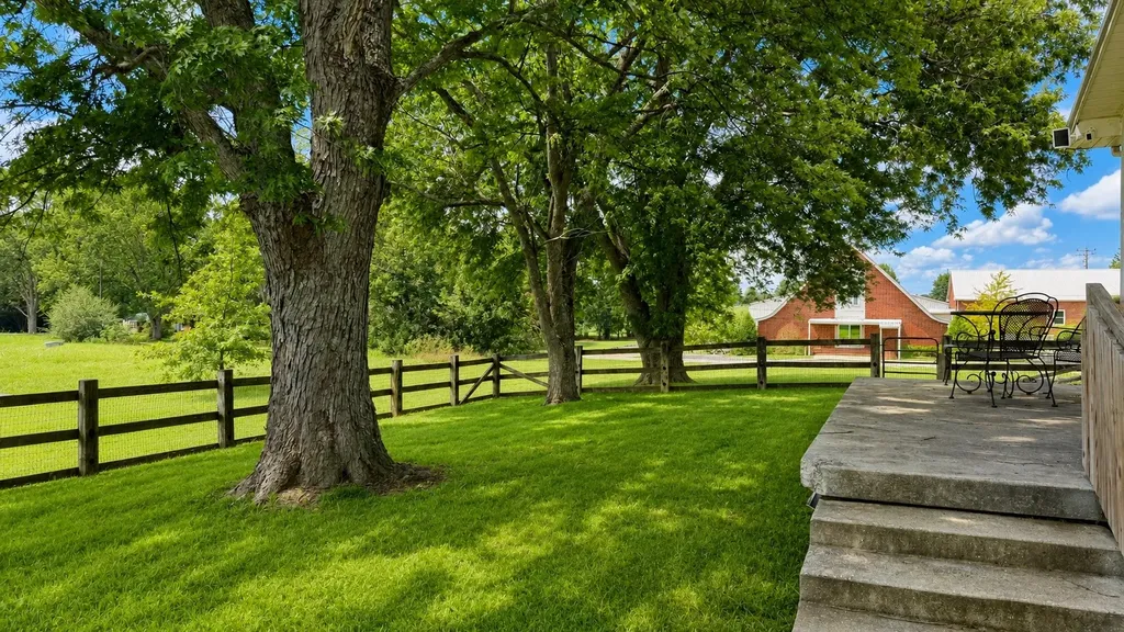 3040 Mcminnville Highway Smithville TN 37166