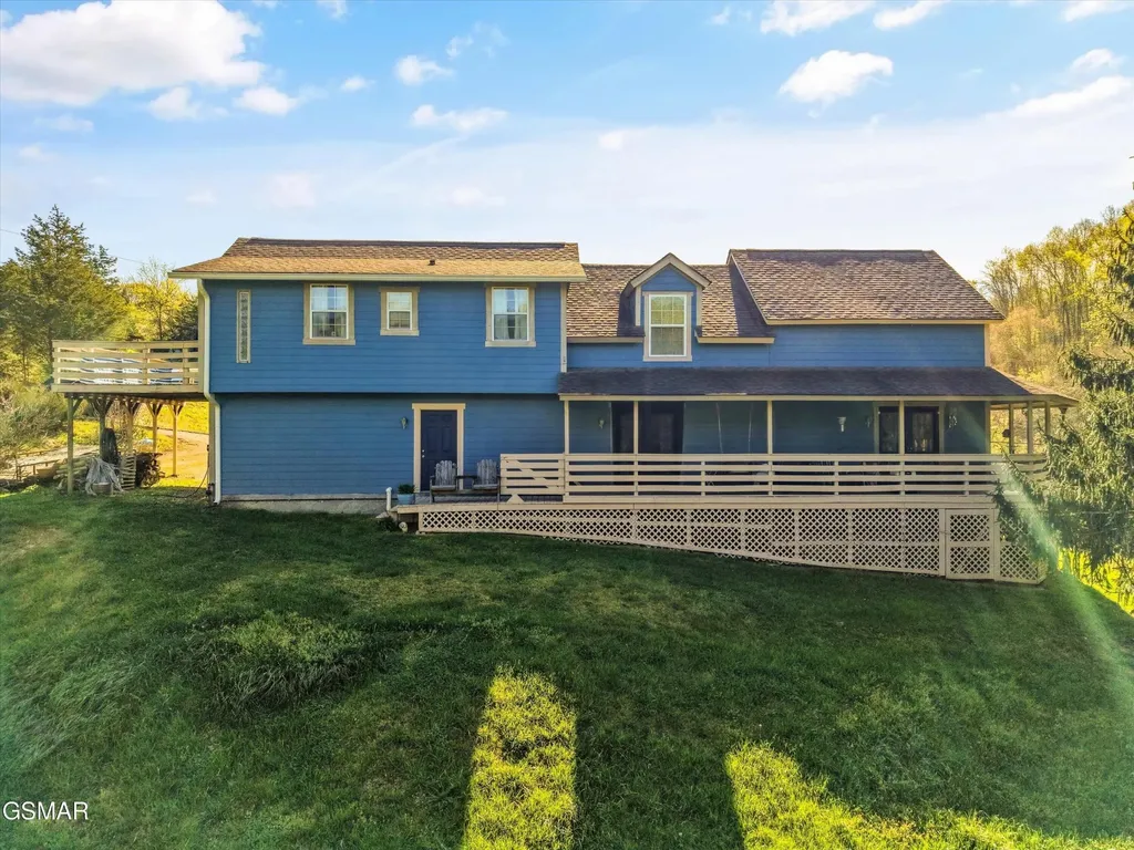 2501 Valley View Road Dandridge TN 37725