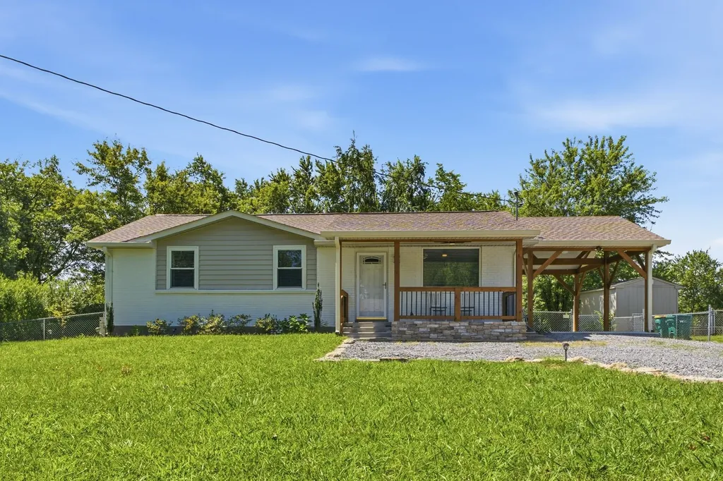 612 Wilkinson Lane White House TN 37188