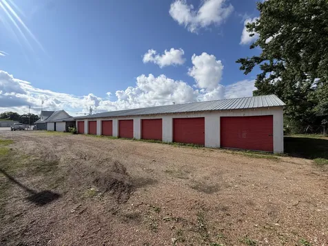 241 N Park Street Hohenwald TN 38462