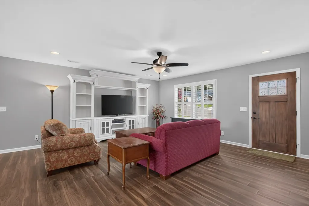 108 Dogwood Court Shelbyville TN 37160