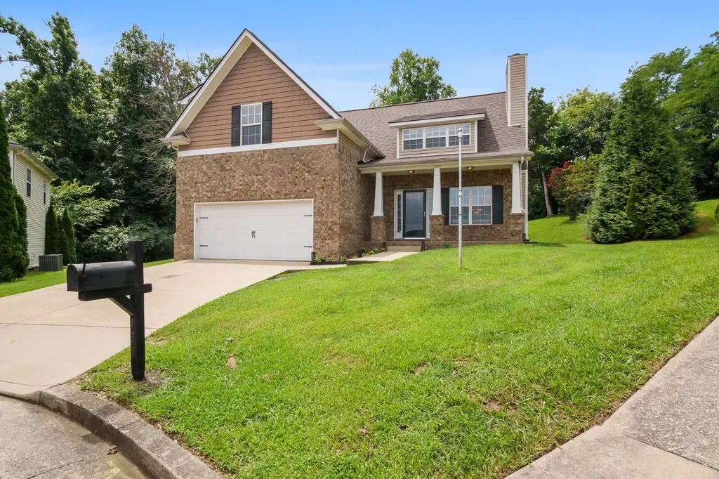 725 Sandbury Pt, N Antioch TN 37013