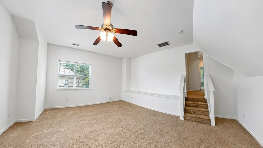 725 Sandbury Pt, N Antioch TN 37013