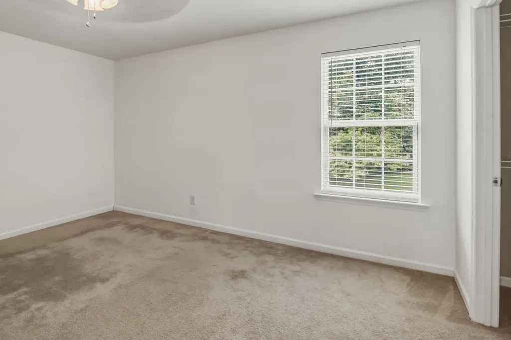 725 Sandbury Pt, N Antioch TN 37013