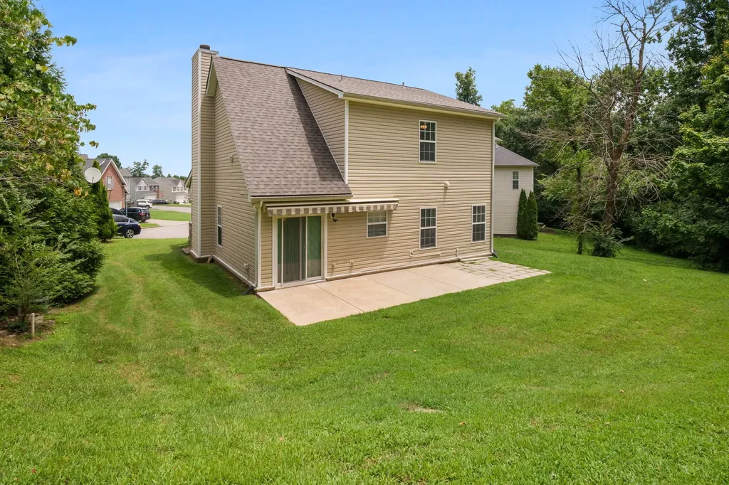 725 Sandbury Pt, N Antioch TN 37013