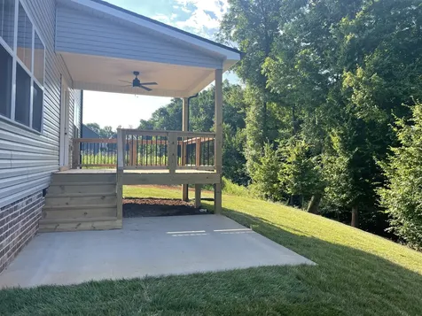562 Pongracz Way Clarksville TN 37042