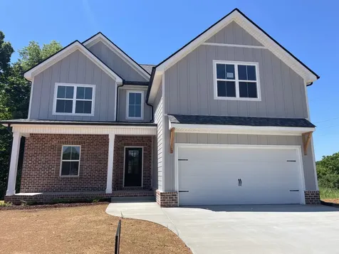 562 Pongracz Way Clarksville TN 37042