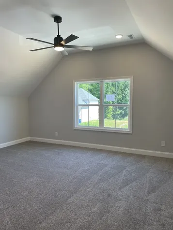 562 Pongracz Way Clarksville TN 37042