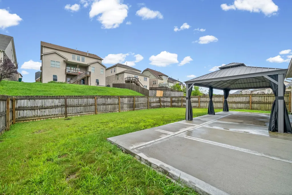 5817 Napa Valley Drive Smyrna TN 37167