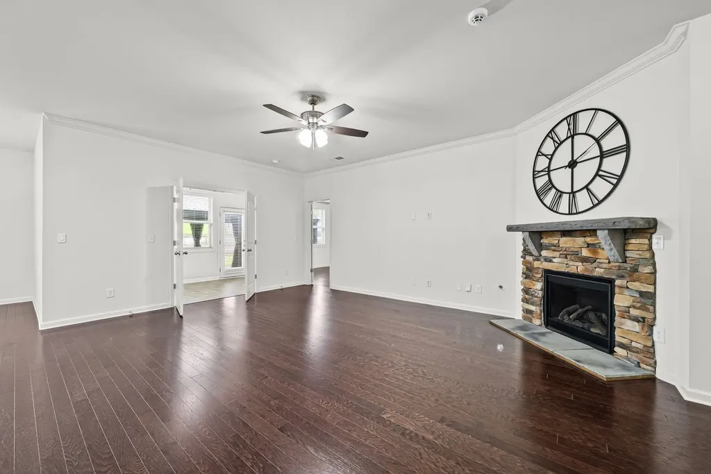 5817 Napa Valley Drive Smyrna TN 37167