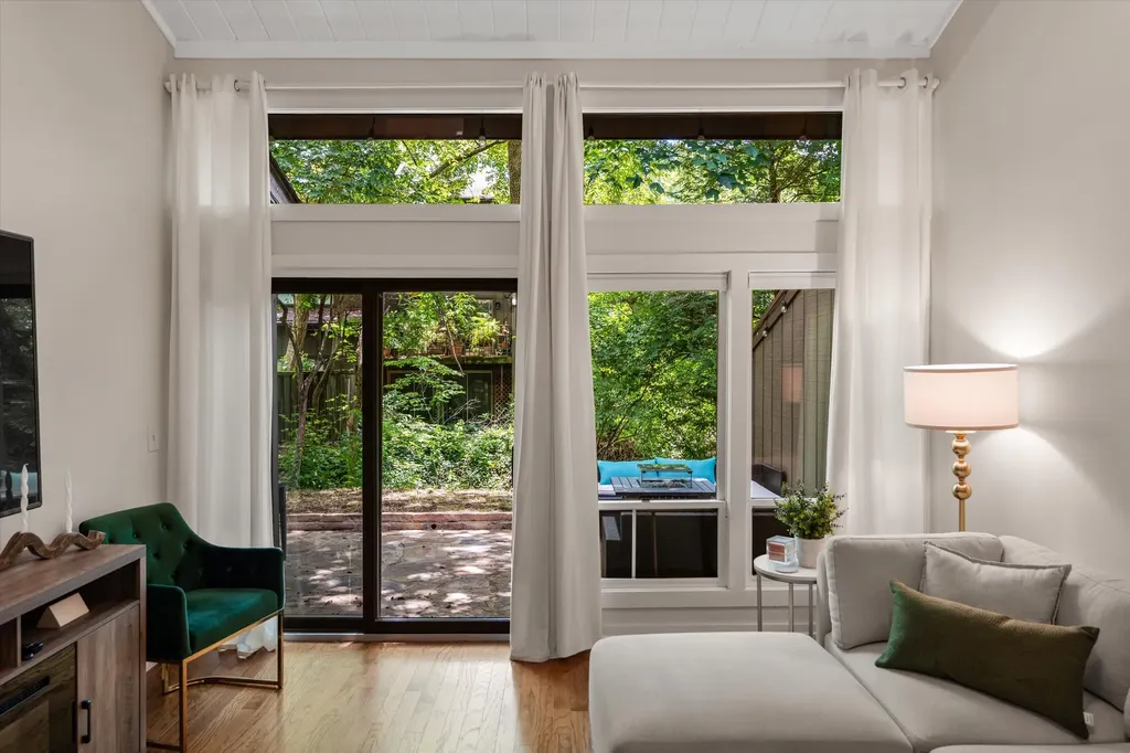 209 Pebble Brook Nashville TN 37221