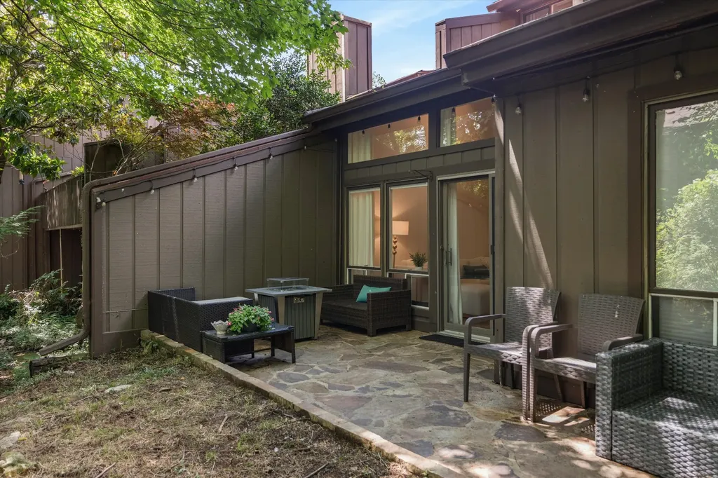 209 Pebble Brook Nashville TN 37221