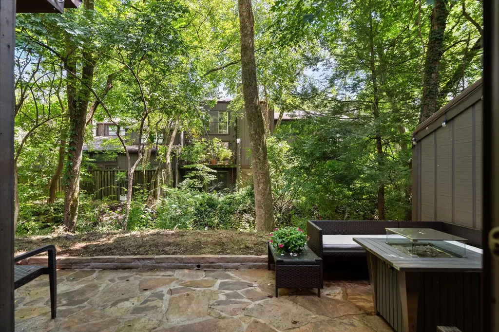 209 Pebble Brook Nashville TN 37221