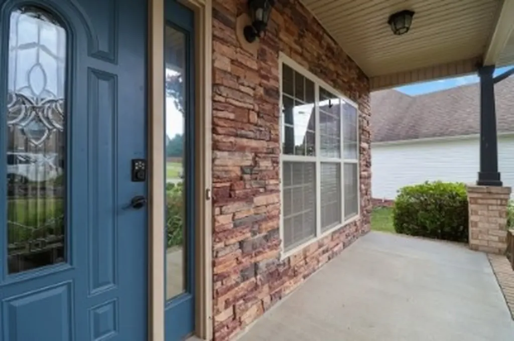 869 E Accipiter Circle Clarksville TN 37043
