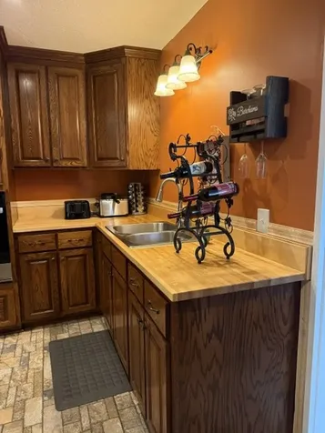 43 Danville Road Big Sandy TN 38221