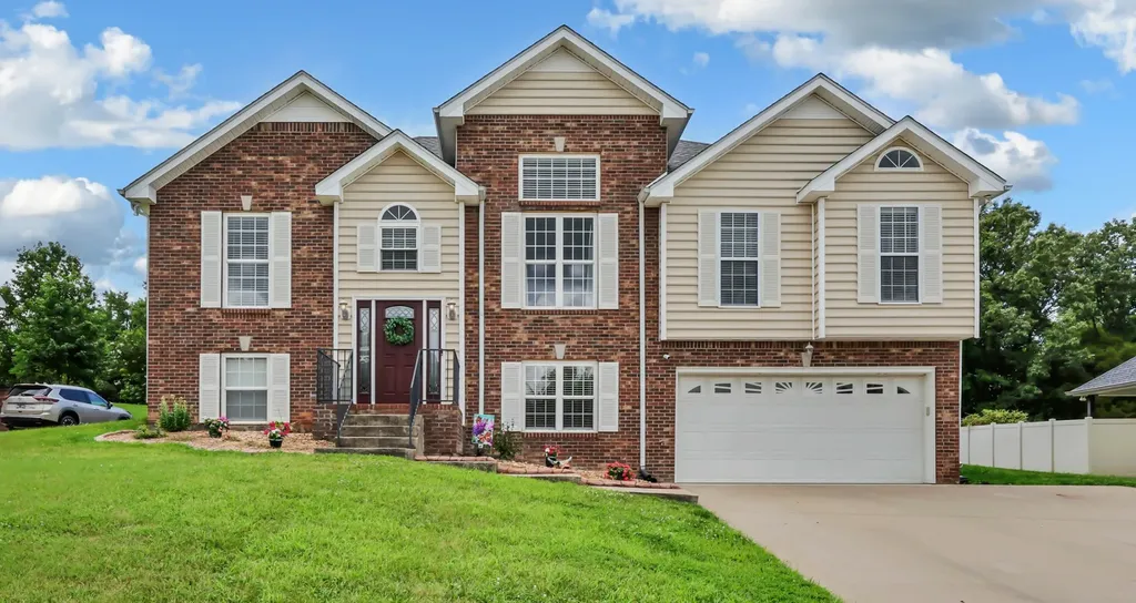 1582 Rembrandt Drive Clarksville TN 37040