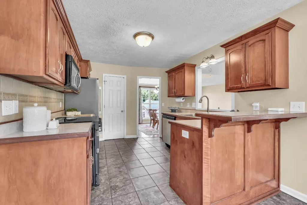 1582 Rembrandt Drive Clarksville TN 37040