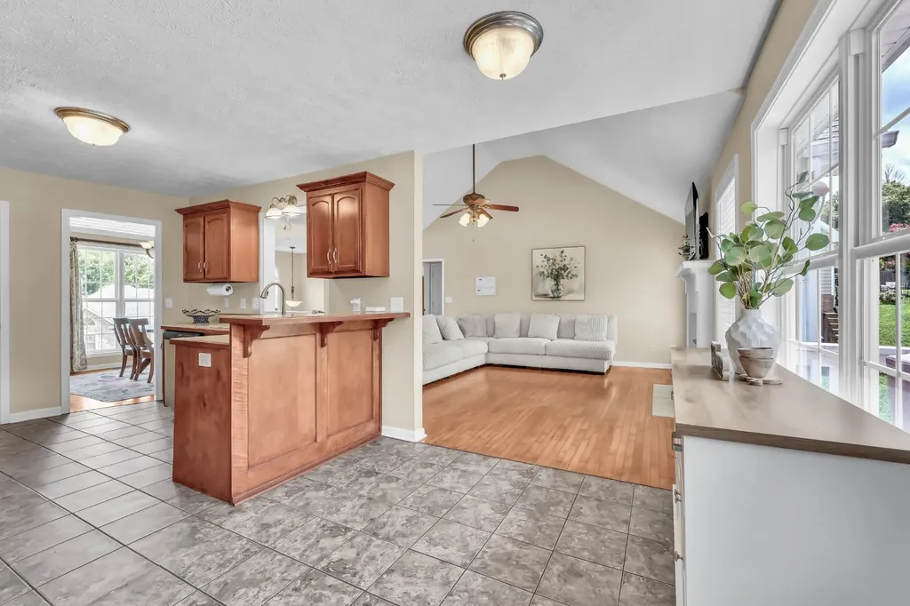 1582 Rembrandt Drive Clarksville TN 37040