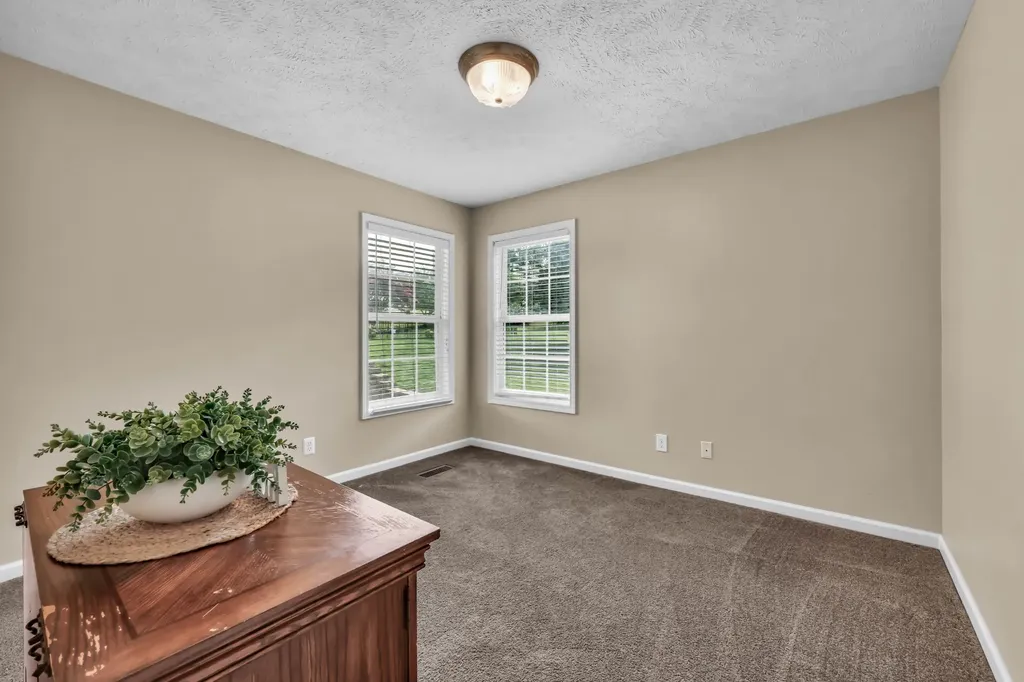 1582 Rembrandt Drive Clarksville TN 37040