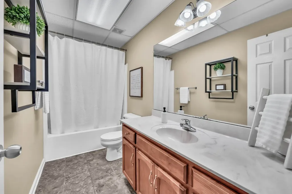 1582 Rembrandt Drive Clarksville TN 37040