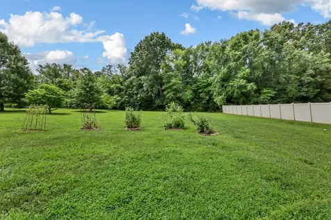 1582 Rembrandt Drive Clarksville TN 37040