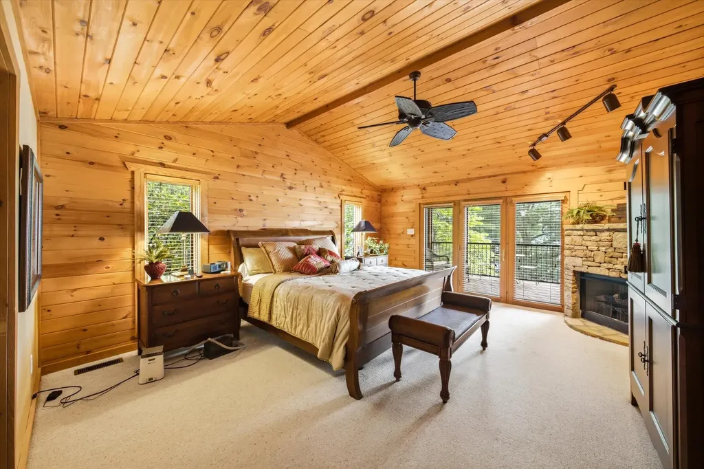 2114 Bridge View Drive Dandridge TN 37725