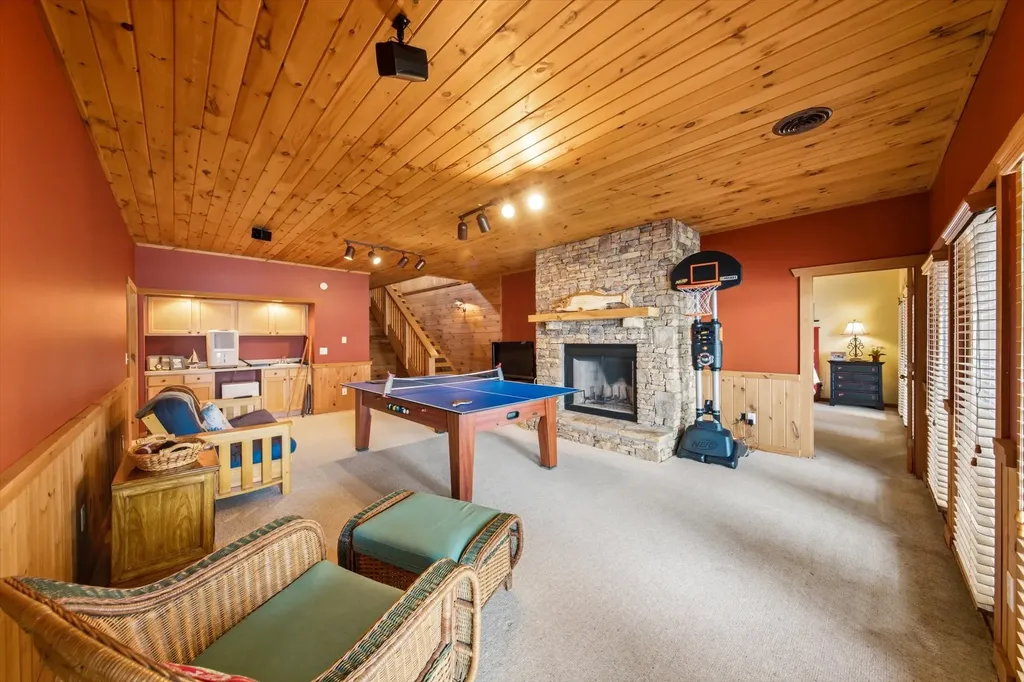 2114 Bridge View Drive Dandridge TN 37725