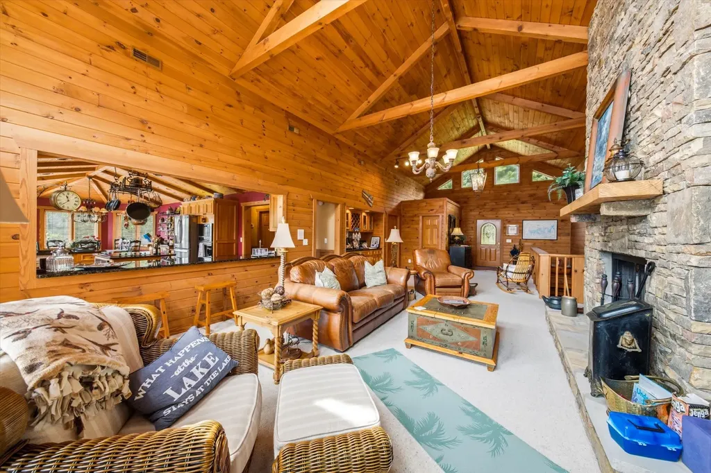2114 Bridge View Drive Dandridge TN 37725