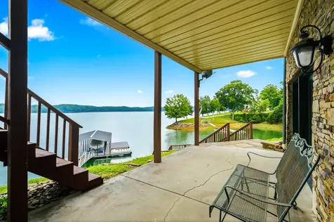 2114 Bridge View Drive Dandridge TN 37725