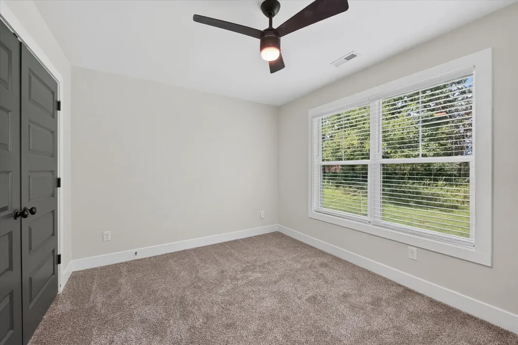 1088 Old Clarksville Pike Pleasant View TN 37146