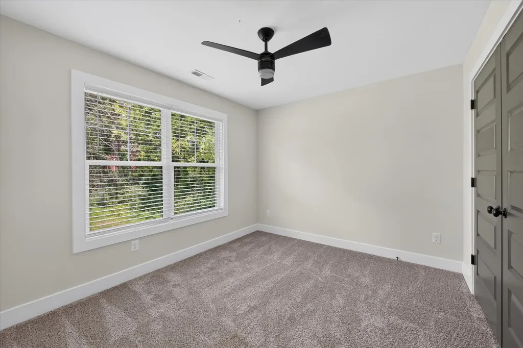 1088 Old Clarksville Pike Pleasant View TN 37146